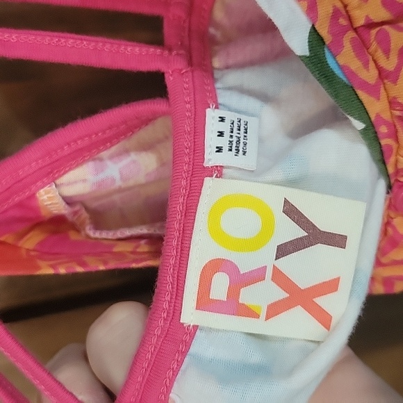 Roxy Tank - Picture 2 of 5